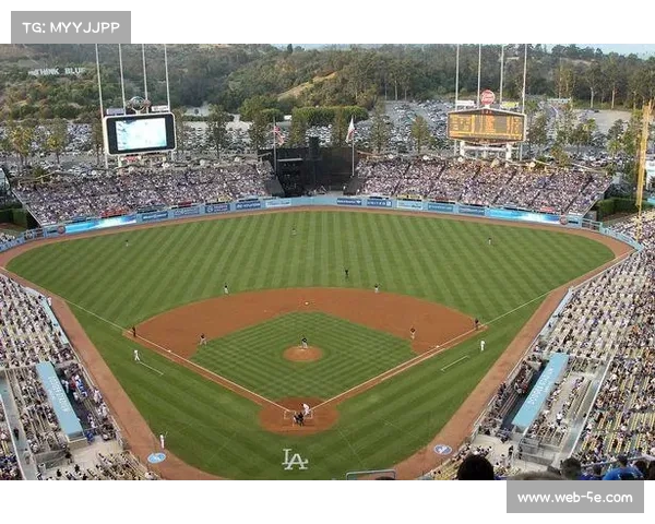 球队估值排行榜更新，尼克斯蝉联最具价值品牌