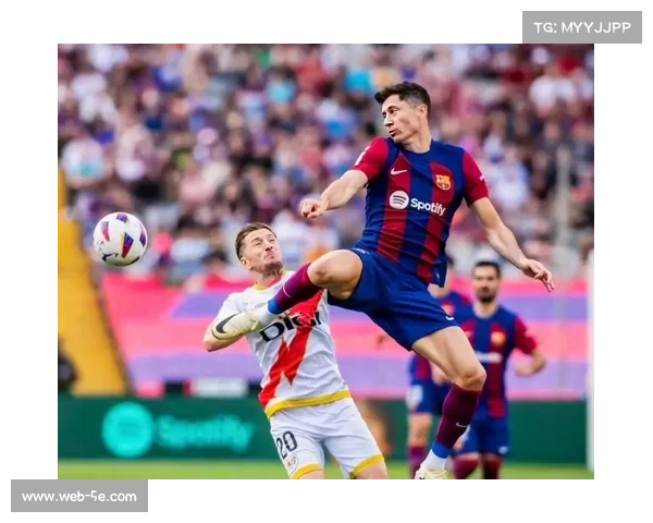 西斯暴力犯规染红，巴列卡诺少一人作战